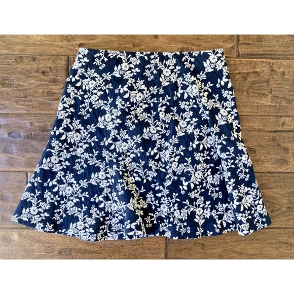 LOFT Floral Skater Skirt Medium Navy/White Workwear Preppy Elastic Waist - Picture 2 of 6